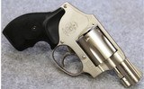 Smith & Wesson ~ 442 ~ .38 S&W SPL