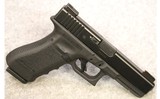 Glock ~ 22 ~ .40 S&W - 1 of 3