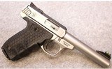 Smith & Wesson ~ SW22 Victory ~ .22 LR - 1 of 3