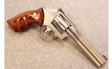 Smith & Wesson ~ 617 ~ .22LR - 1 of 6