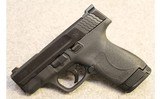Smith & Wesson ~ M&P Shield M2.0 ~ .40 S&W - 2 of 3