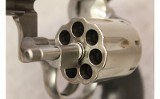 Smith & Wesson ~ 686-5 ~ .357 Mag - 4 of 6