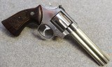 Smith & Wesson ~ Model 686-1 ~ .357 Mag - 1 of 5