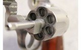 Smith & Wesson ~ 66-2 ~ .357 Mag - 4 of 7
