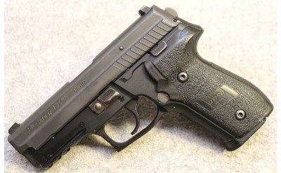 SIG Sauer ~ P229 DAO ~ .40 S&W - Image 2 of 3