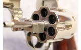 Smith & Wesson ~ 29-2 ~ .44 Mag - 4 of 7