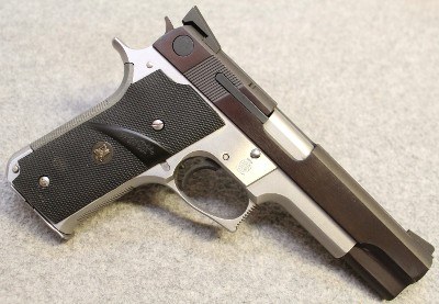 Smith & Wesson ~ 745 ~ .45 Auto