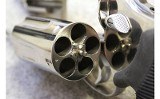 Taurus ~ The Judge ~ .45 LC/.410 Ga - 3 of 5