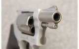 Smith & Wesson ~ 637-2 ~ .38 SPL - 5 of 5