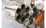 Smith & Wesson ~ 29-3 ~ .44 Mag - 3 of 5