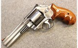 S&W ~ 627-0 Model of 1989 ~ .357 Mag - 2 of 5