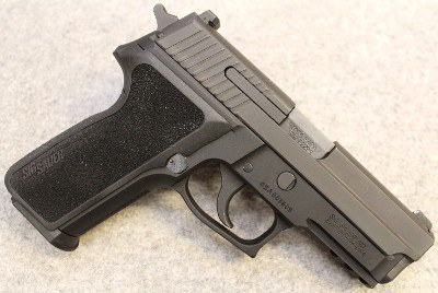 SIG SauerP2299mm Luger