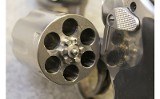 S&W ~ 686-6 ~ .357 Mag - 3 of 5