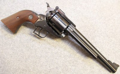 Ruger ~ New Model Super Blackhawk ~ .44 Mag
