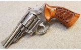 Smith & Wesson ~ Model 66 ~ .357 Mag - 2 of 5