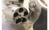 Ruger ~ SP101 ~ .357 Mag - 3 of 5