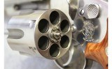 Smith & Wesson ~ 629-3 ~ .44 Mag - 3 of 5