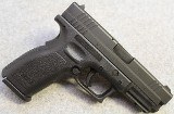 Springfield Armory ~ XD ~ .40S&W - 1 of 3