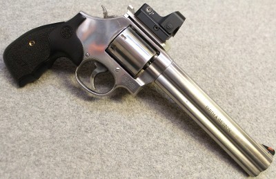 S&W ~ 686-6 ~ .357 Mag - Image 1 of 5