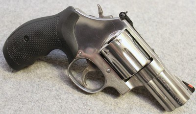 S&W ~ 686-6 ~ .357 Mag - Image 1 of 5