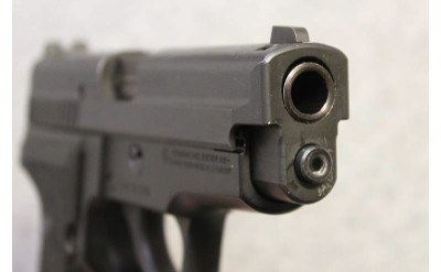 SIG Sauer ~ P229 ~ .40 S&W - Image 3 of 3