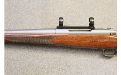 Winchester ~ Model 70 Classic ~ .300 Win Mag - Image 8 of 11