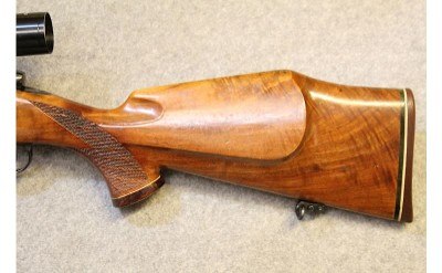 Weatherby ~ Mark V Varmintmaster ~ .224 Wby Mag - Image 9 of 11