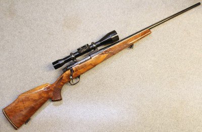 Weatherby ~ Mark V Varmintmaster ~ .224 Wby Mag - Image 1 of 11