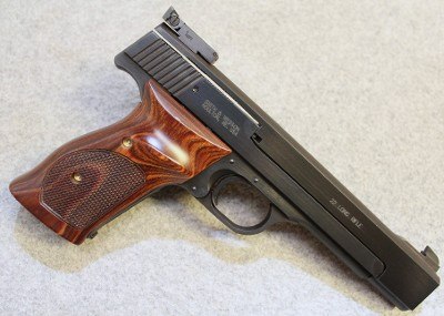 S&W ~ Model 41 ~ .22 LR - Image 1 of 3