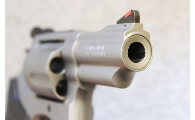 S&W ~ 69 ~ .44 Mag - Image 5 of 5