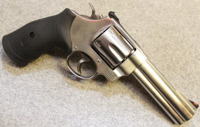 S&W ~ 629-6 ~ .44 Mag - Image 1 of 5