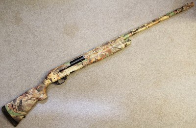Benelli ~ Super Black Eagle ~ 12 Ga - Image 1 of 2