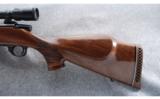 Weatherby Vanguard Deluxe .300 Wby Mag - 7 of 8