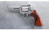 Smith & Wesson Model 66-3 FOP .357 Magnum - 2 of 3