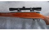 Weatherby Mark V Deluxe .300 Wby Mag - 4 of 8