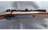 Weatherby Mark V .300 Wby Mag - 3 of 8