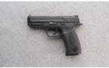 Smith & Wesson M&P40 .40S&W - 2 of 2