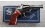 Smith & Wesson 19-3 .357 MAG in Excellent Condition with Factory Box - 1 of 7