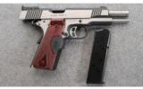 Kimber Eclipse Target II with Crimson Trace
in Excellent Condition - 3 of 5