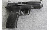 Smith & Wesson ~ M&P40 ~ .40 S&W - 1 of 2