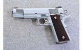 Les Baer Custom ~ S. R. P. ~ .45 ACP - 2 of 4