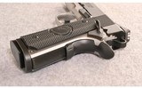 Nighthawk Custom ~ Predator III ~ .45 ACP - 4 of 7