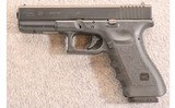 Glock ~ 22 ~ .40 S&W - 2 of 3