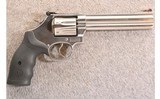 Smith & Wesson ~ 686-6 ~ .357 Mag. - 1 of 3