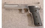 Smith & Wesson ~ 2206 ~ .22 LR - 2 of 6