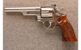 Smith & Wesson ~ 629 ~ .44 Mag. - 2 of 6