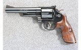 Smith & Wesson ~ 57-2 ~ .41 Mag. - 2 of 5