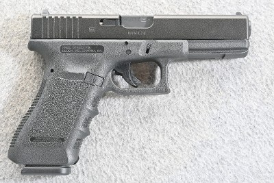 Glock ~ 22 ~ .40 S&W