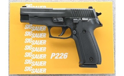Sig Sauer ~ P226 ~ 9mm - Image 3 of 4