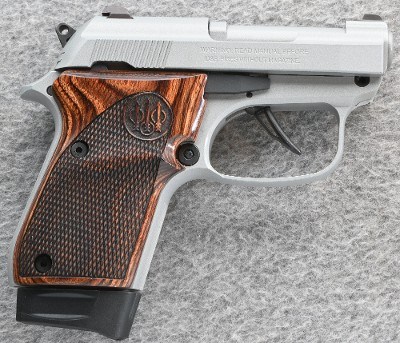 Beretta ~ 30X Tomcat ~ .32 Auto - Image 1 of 3